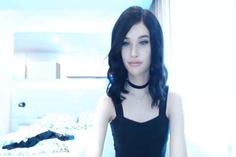 Lady Cola Flashing On webcam