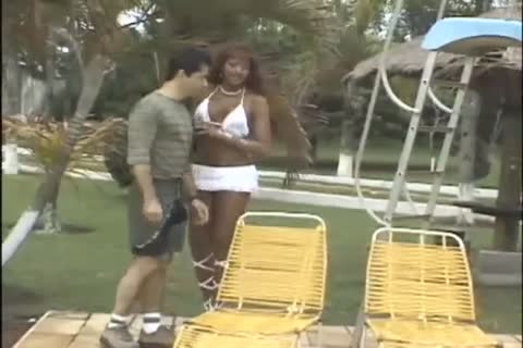Brazil Gurl bonks boy Near The Pool