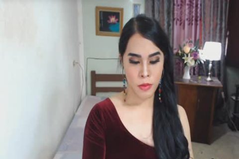 gorgeous oriental Trans shlong Live Jerking