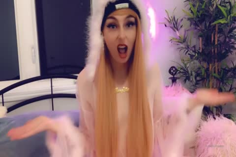 petite milk shakes tranny Britney Colucci Solo
