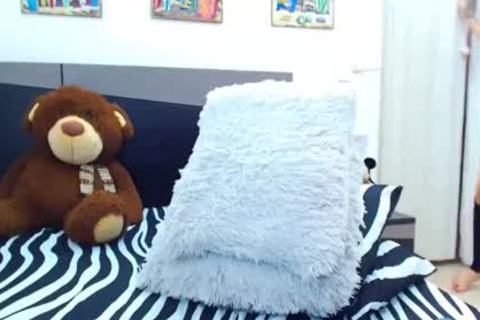 nasty nasty shelady Jerking Hard On webcam