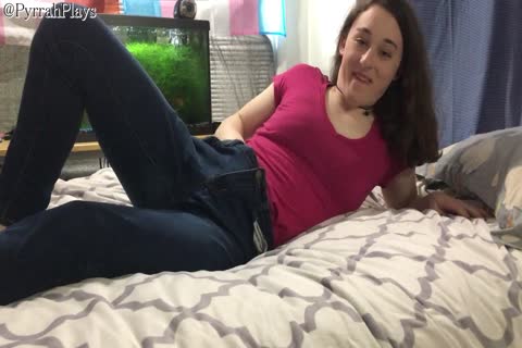 Transgender teen Lets you jerk off With Her