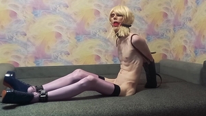 Femboy Sissy slut bondman bondage sadomasochism.
